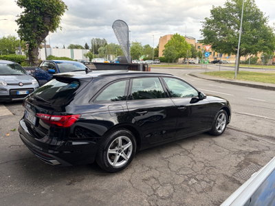 Audi A4 Avant 30 TDI/136 CV S tronic Business Advanced (4)