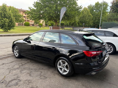 Audi A4 Avant 30 TDI/136 CV S tronic Business Advanced (5)