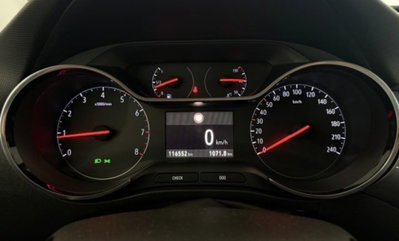 Opel Crossland X 1.5 ECOTEC D 102 CV Start&Stop Ultimate (16)
