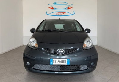 Toyota Aygo 1.0 12V VVT-i 3 porte Sol usata