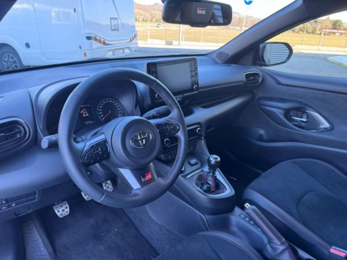 Toyota GR Yaris 1.6 Turbo 3 porte GR Yaris Circuit (13)