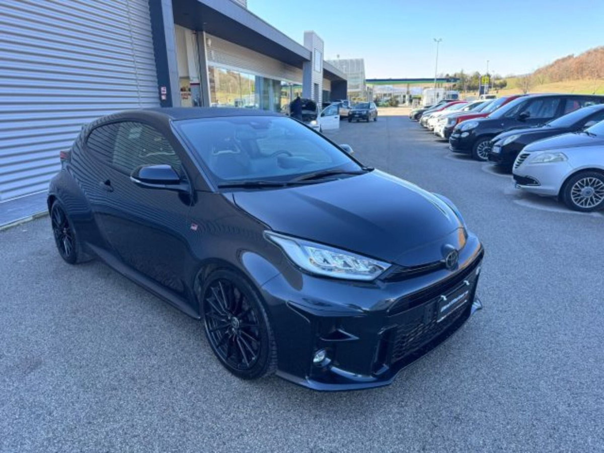 Toyota GR Yaris 1.6 Turbo 3 porte GR Yaris Circuit (3)