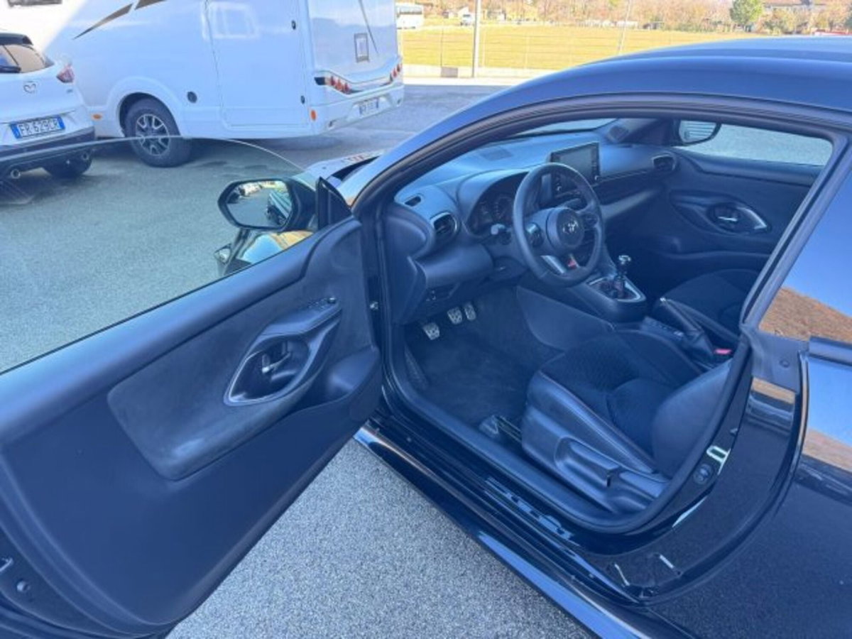 Toyota GR Yaris 1.6 Turbo 3 porte GR Yaris Circuit (9)