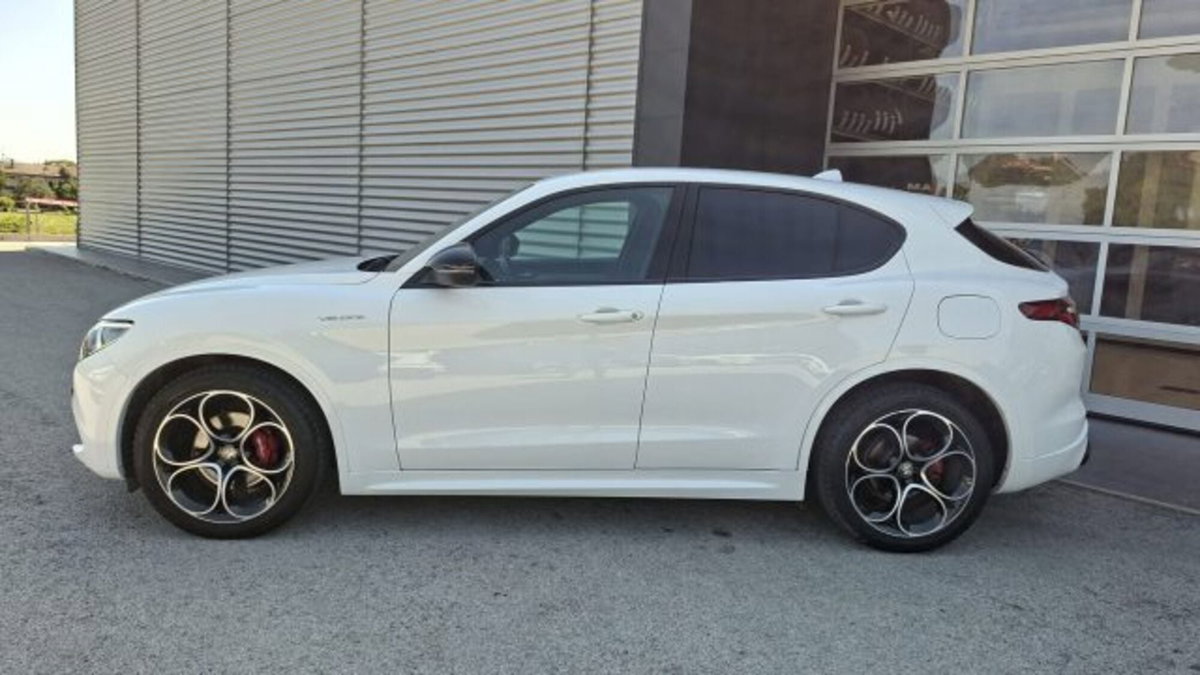 Alfa Romeo Stelvio Stelvio 2.2 Turbodiesel 210 CV AT8 Q4 Veloce (7)