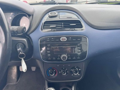 Fiat Punto Evo 1.4 5 porte Active GPL (12)