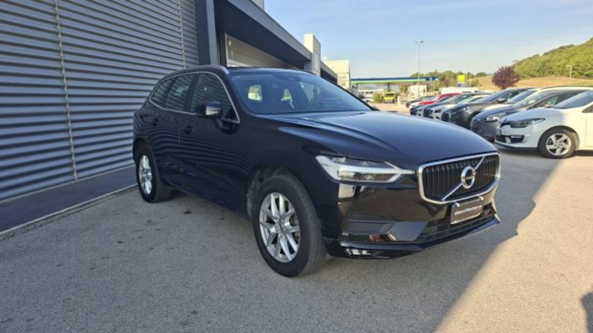 Volvo XC60 B4 (d) AWD Geartronic Business Plus (3)