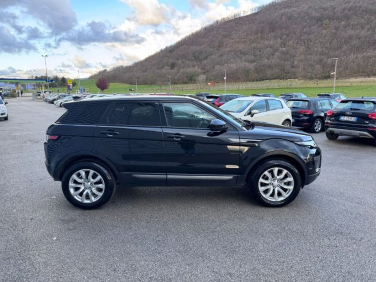 Land Rover Range Rover Evoque 2.0 TD4 180 CV 5p. Autobiography (4)