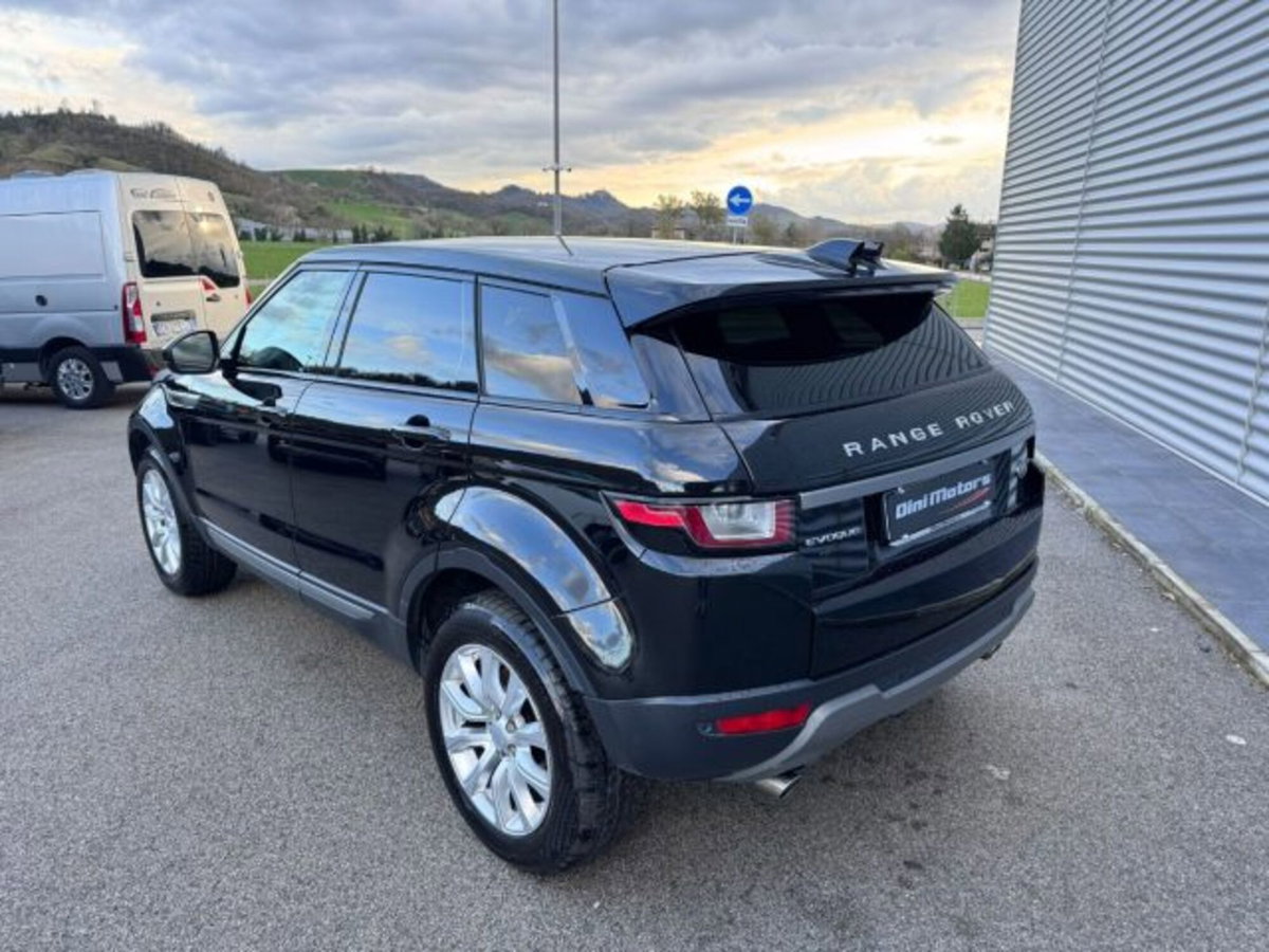 Land Rover Range Rover Evoque 2.0 TD4 180 CV 5p. Autobiography (7)