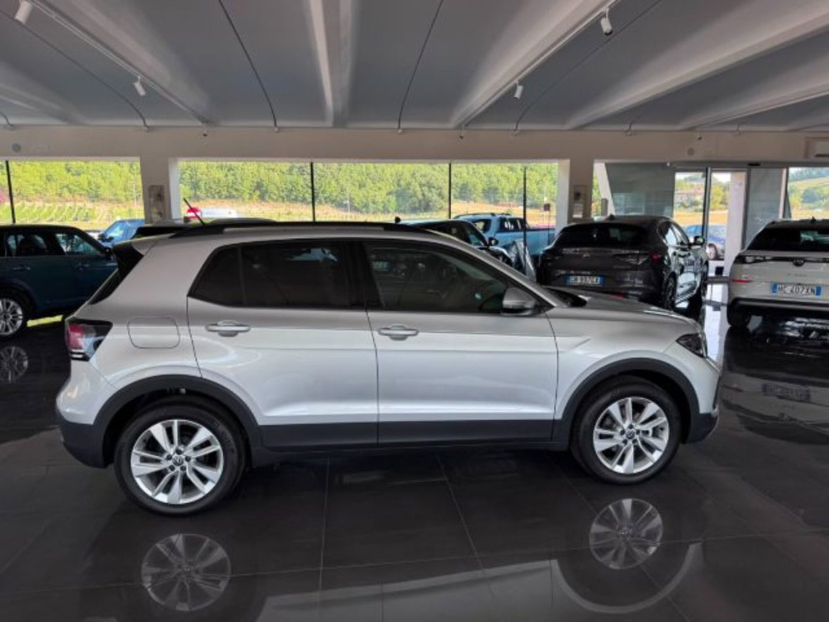 Volkswagen T-Cross 1.0 tsi Edition 95cv (4)