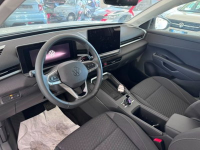 Volkswagen T-Roc 1.5 etsi Style 150cv dsg (16)