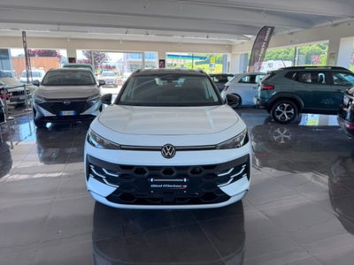 Volkswagen T-Roc 1.5 etsi Style 150cv dsg (2)