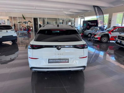 Volkswagen T-Roc 1.5 etsi Style 150cv dsg (6)