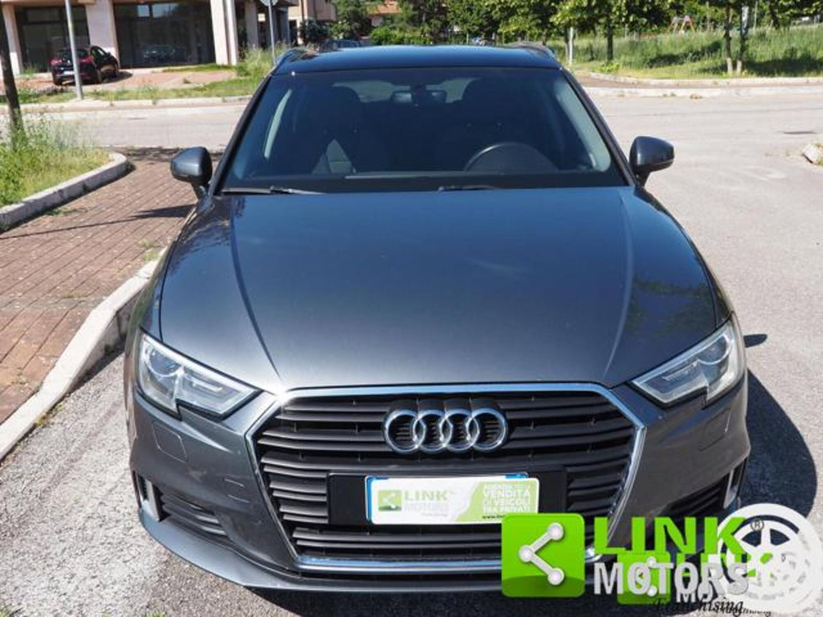 Audi A3 Sportback 30 TDI S tronic Admired (2)
