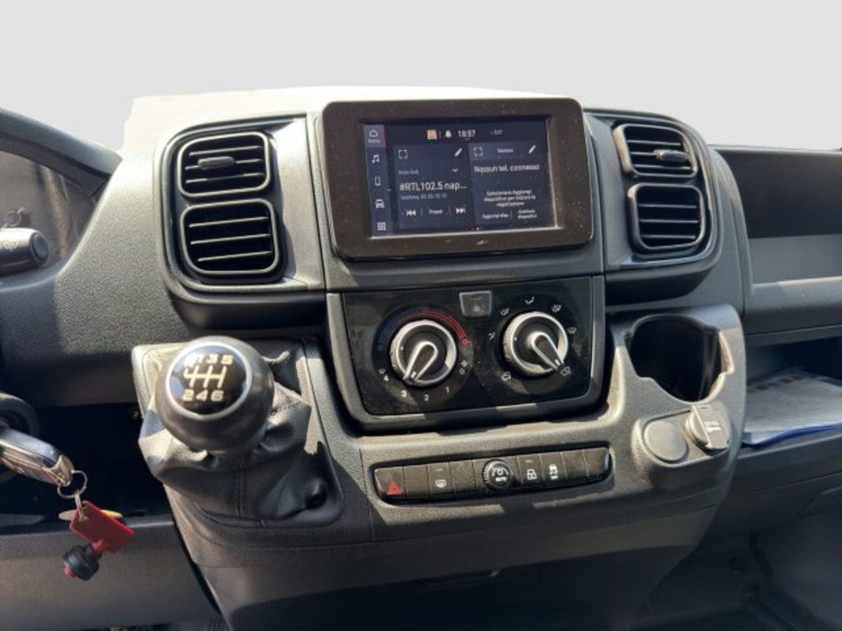 Fiat Ducato Cabinato Cabinato maxi 35 MH1 2.2 mjt3 140cv  AT9 serie 8 (15)