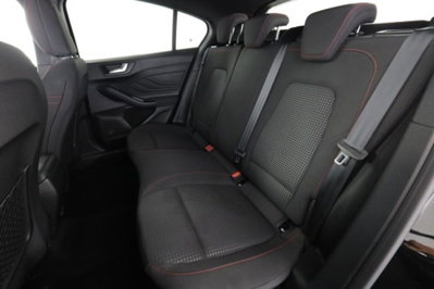 Ford Focus Station Wagon 1.0 EcoBoost 125 CV Start&Stop SW ST Line (3)