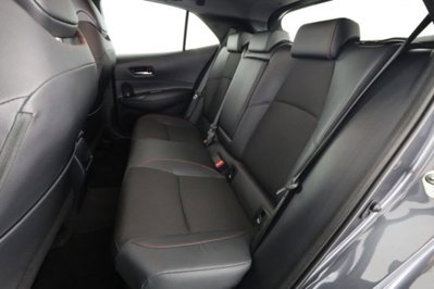 Toyota Corolla GR SPORT 1.8 Hybrid Bi-Tone (3)