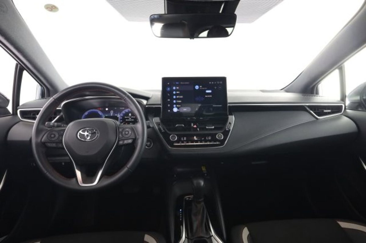 Toyota Corolla GR SPORT 1.8 Hybrid Bi-Tone (4)