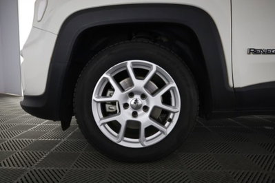 Jeep Renegade 1.3 T4 DDCT Limited (8)