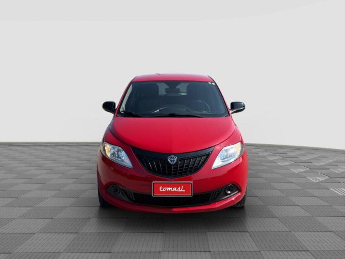 Lancia Ypsilon 1.0 FireFly 5 porte S&S Hybrid Ecochic Silver (8)