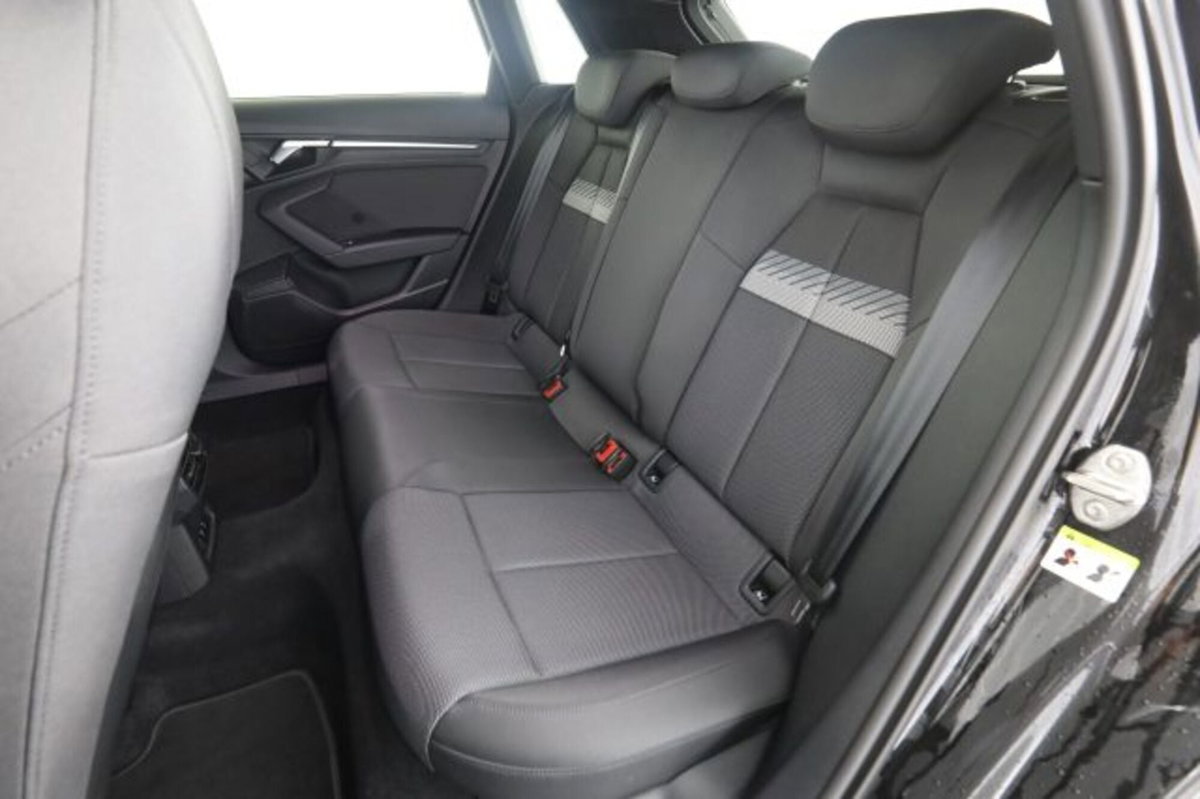 Audi A3 Sportback 40 TFSI e S tronic S line edition (3)