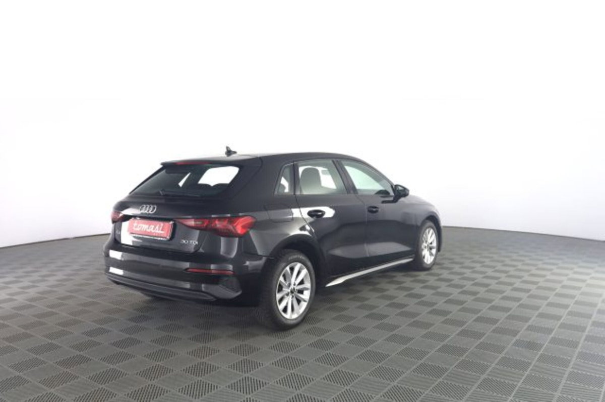 Audi A3 Sportback 30 TDI S tronic Business (4)