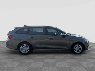Skoda Octavia Station Wagon 1.5 G-TEC DSG Wagon Executive (6)