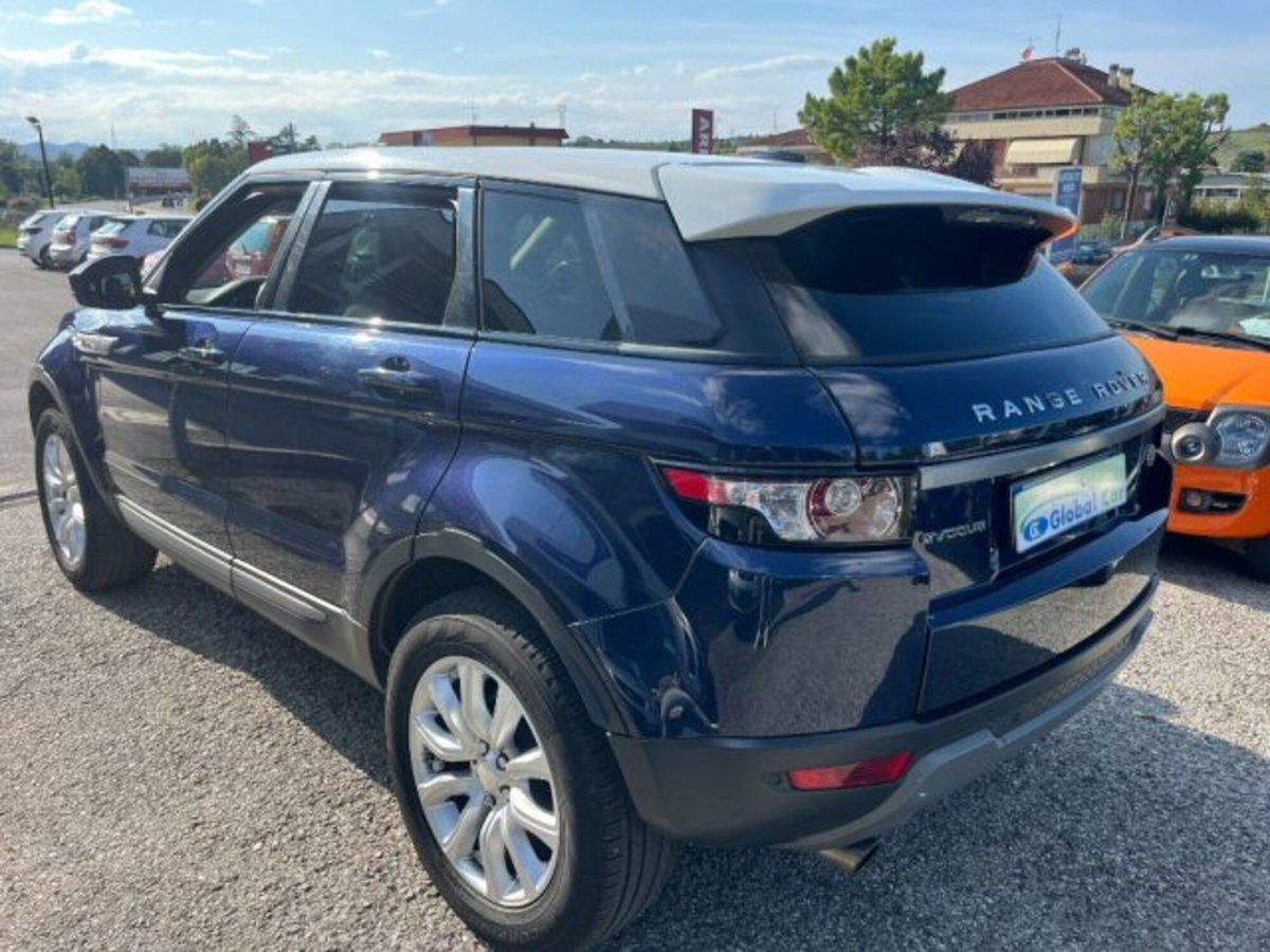Land Rover Range Rover Evoque 2.2 Sd4 5p. Dynamic (5)