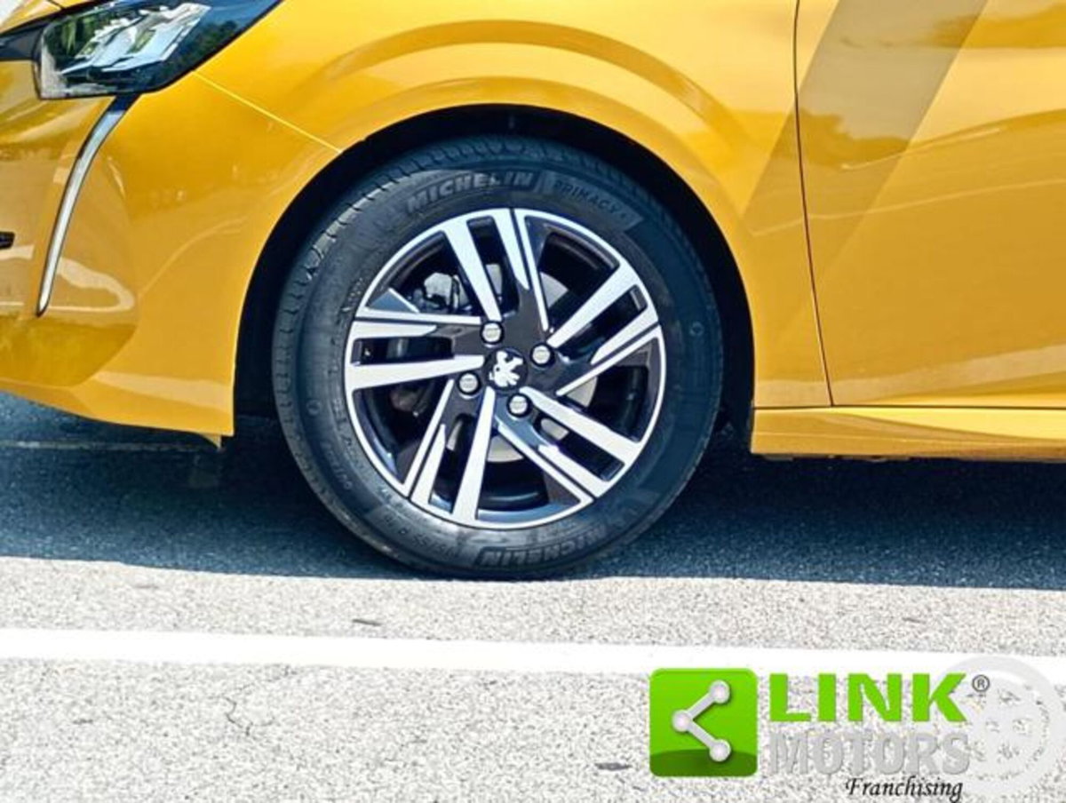 Peugeot 208 PureTech 100 Stop&Start EAT8 5 porte Allure Pack (7)