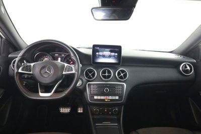 Mercedes-Benz Classe A 180 d Automatic Premium (4)