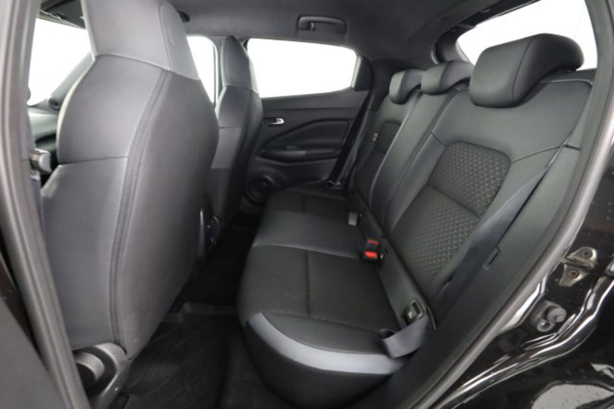 Nissan Juke 1.6 hev N-Connecta (3)