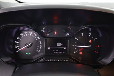 Citroen C3 Aircross BlueHDi 110 S&S Shine Pack (7)