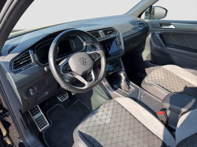 Volkswagen Tiguan 1.5 TSI 150 CV DSG ACT R-Line (9)