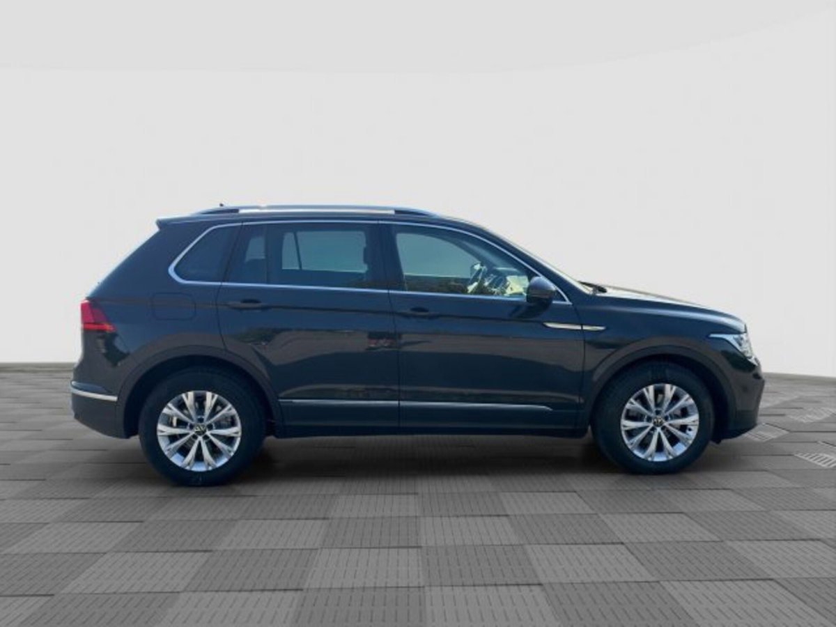 Volkswagen Tiguan 2.0 TDI 150 CV SCR DSG 4MOTION Life (6)