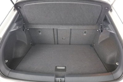 Volkswagen T-Roc 1.0 TSI R-Line (14)