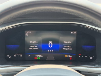 Volkswagen T-Roc 1.5 tsi Life dsg (15)