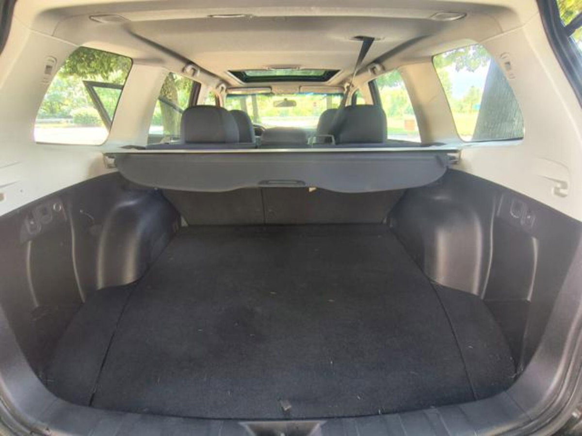 Subaru Forester 2.0D X BR (13)