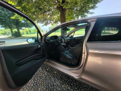 Peugeot 208 HDi 68 CV 3 porte Access (11)