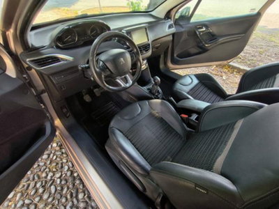 Peugeot 208 HDi 68 CV 3 porte Access (12)
