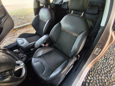 Peugeot 208 HDi 68 CV 3 porte Access (13)