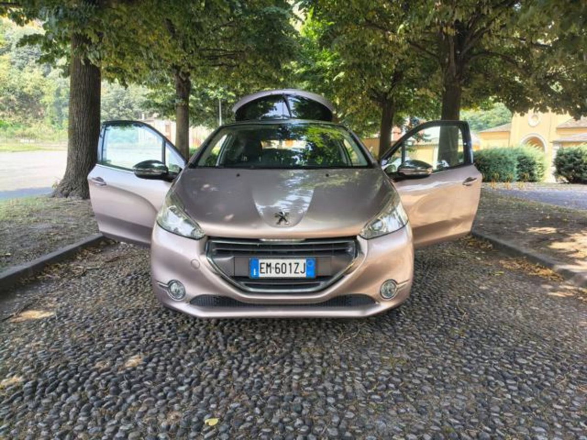 Peugeot 208 HDi 68 CV 3 porte Access (8)