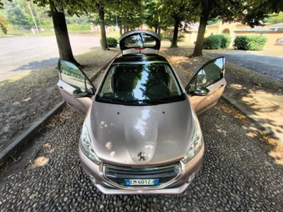 Peugeot 208 HDi 68 CV 3 porte Access (9)