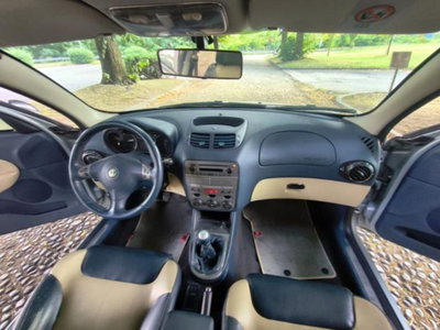 Alfa Romeo 147 1.9 JTD (120) 5 porte C'N'C (16)