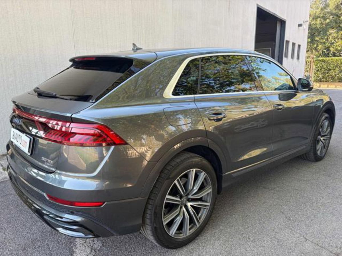 Audi Q8 Q8 50 TDI 286 CV quattro tiptronic Sport (4)