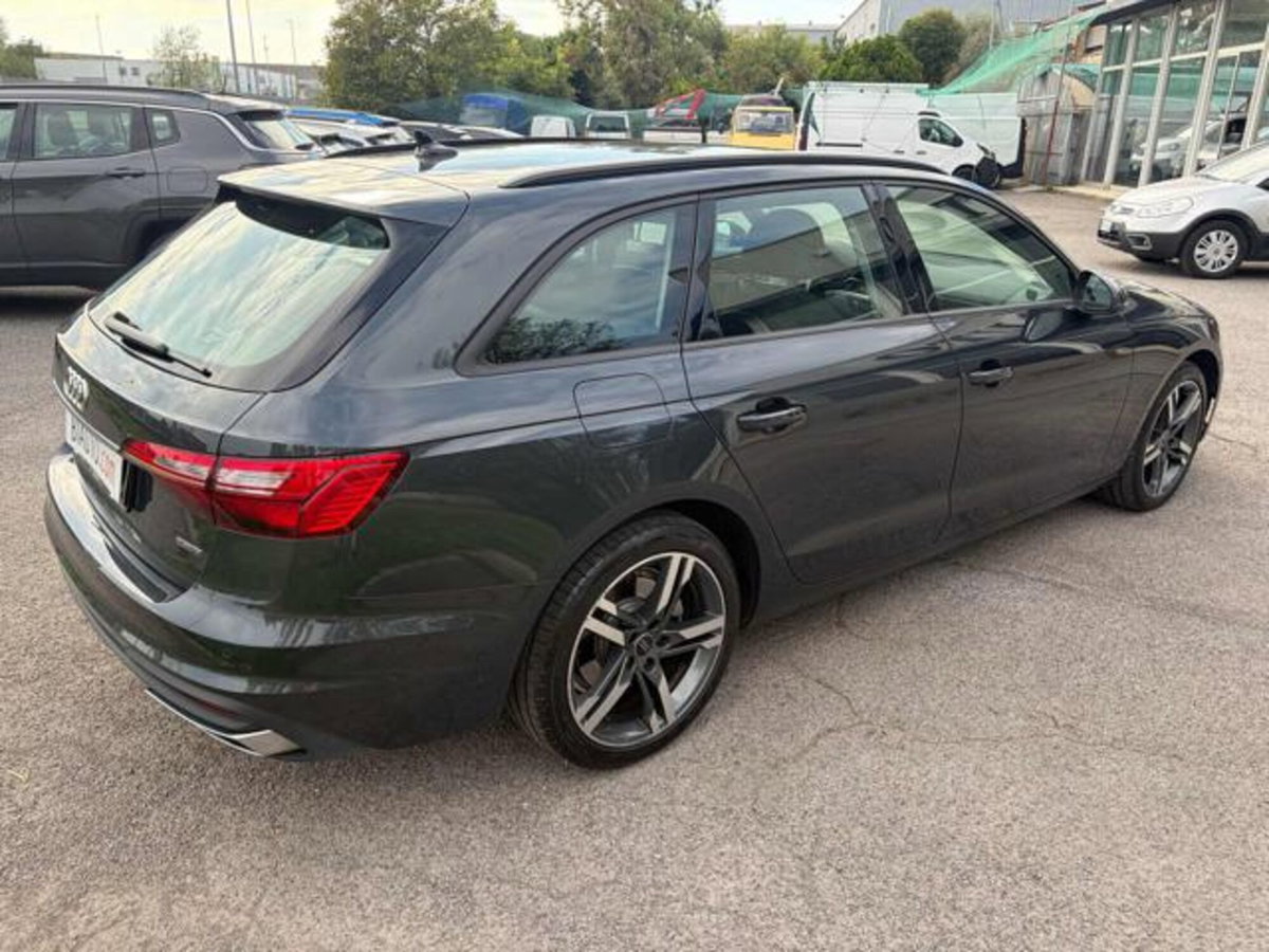 Audi A4 Avant 40 TDI quattro S tronic S line edition (20)