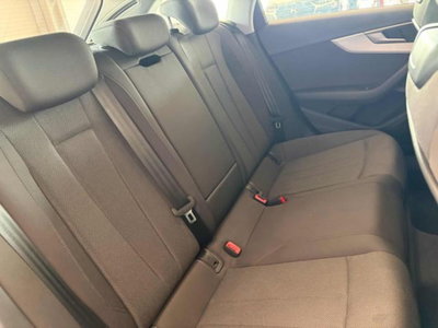 Audi A4 Avant 40 TDI quattro S tronic S line edition (9)