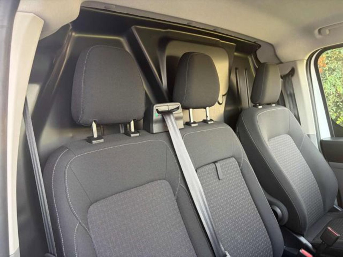 Ford Transit Custom Furgone 280 2.0 ecoblue 136cv Titanium L1H1 A8 (15)
