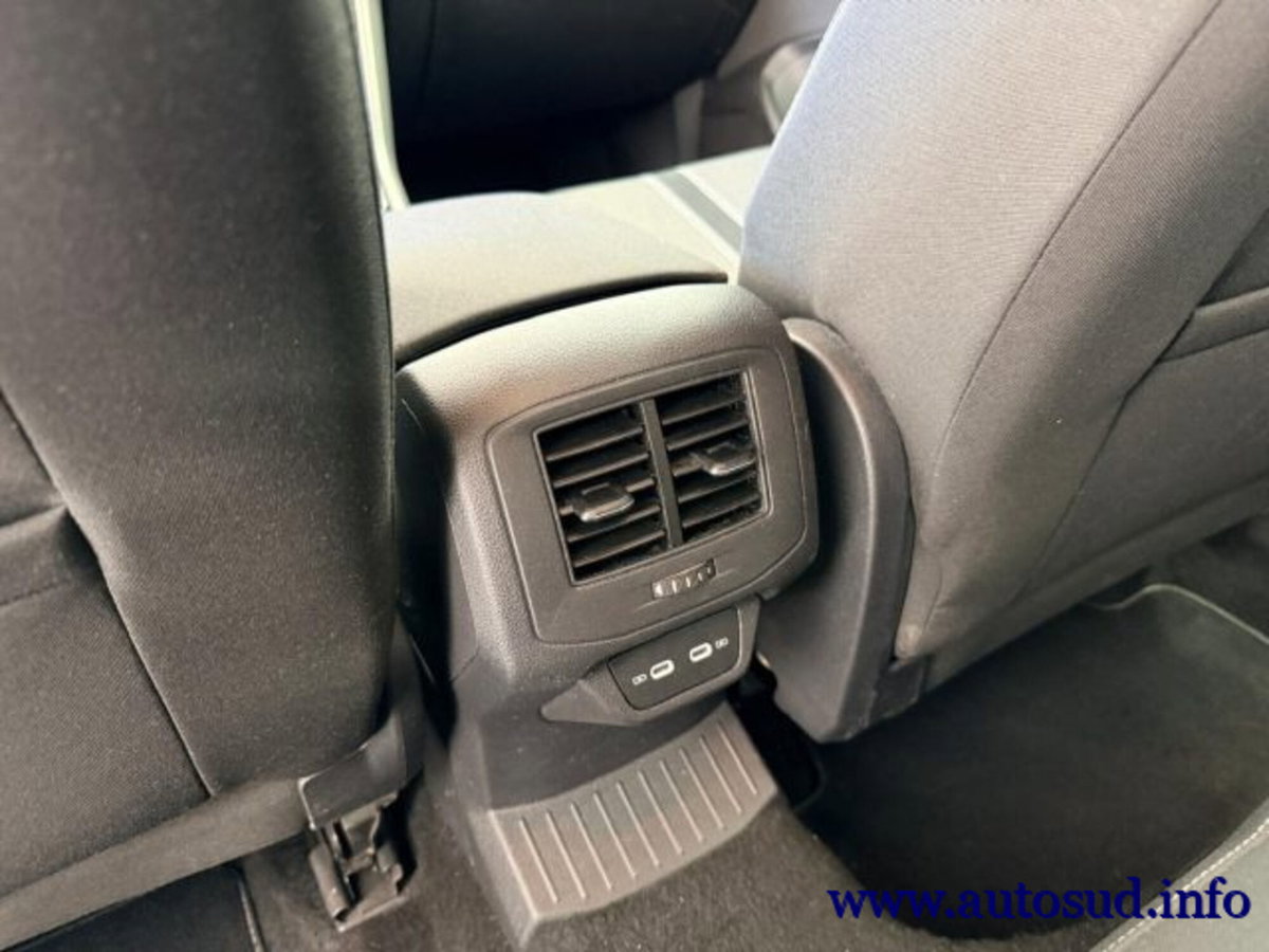Volkswagen T-Roc 2.0 TDI SCR 150 CV DSG Advanced BlueMotion Technology (16)
