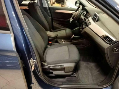 BMW X1 sDrive16d Business (10)
