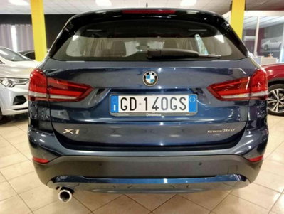 BMW X1 sDrive16d Business (8)