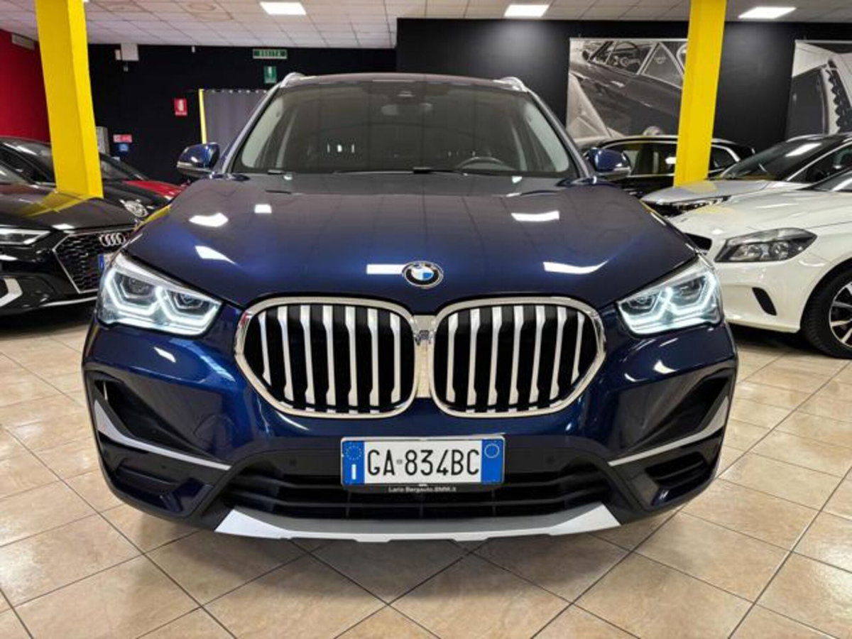 BMW X1 sDrive18i xLine (4)